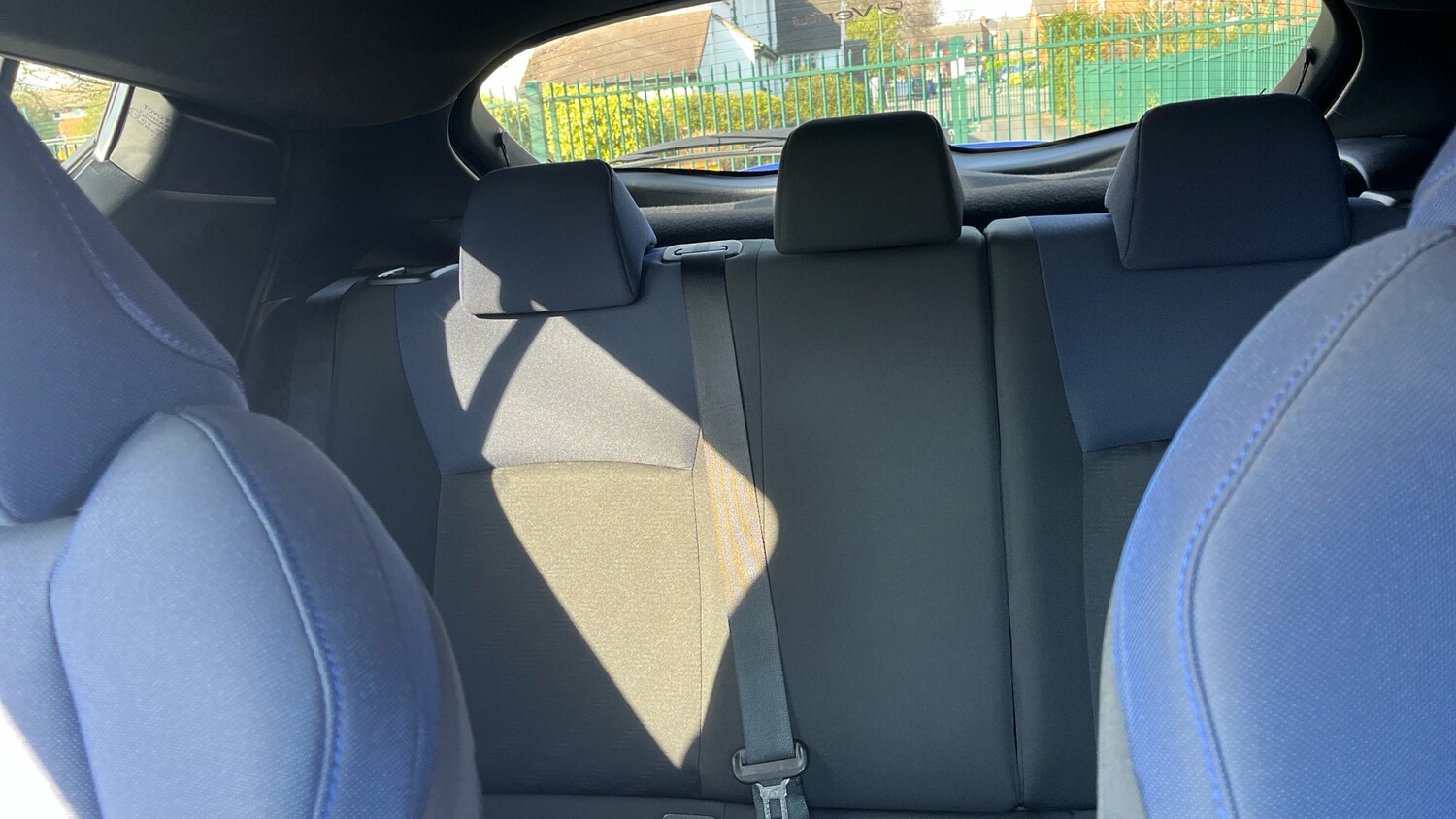 Used Toyota C-HR 2018 for sale - 77963047: Photo 15