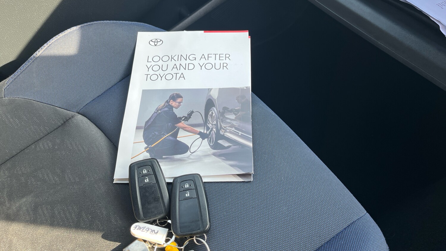 Used Toyota C-HR 2018 for sale - 77963047: Photo 19