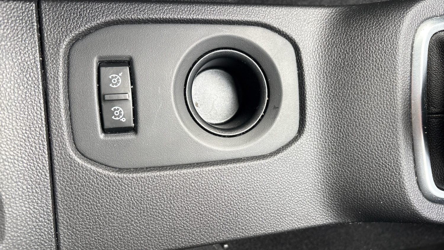 Used Dacia Duster 2019 for sale - 77581958: Photo 32