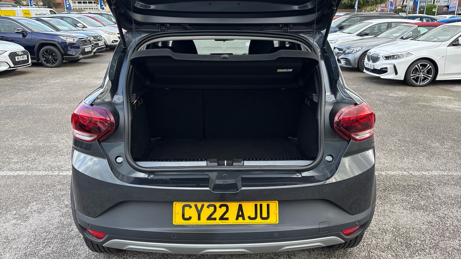 Used Dacia Sandero Stepway 2022 for sale - 76322430: Photo 4