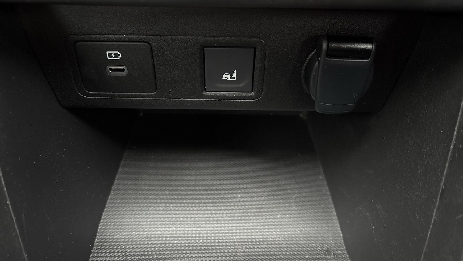 Used Dacia Sandero Stepway 2024 for sale - 77639113: Photo 28