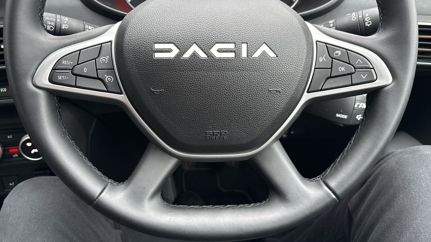 Used Dacia Sandero Stepway 2024 for sale - 77639113: Photo 35