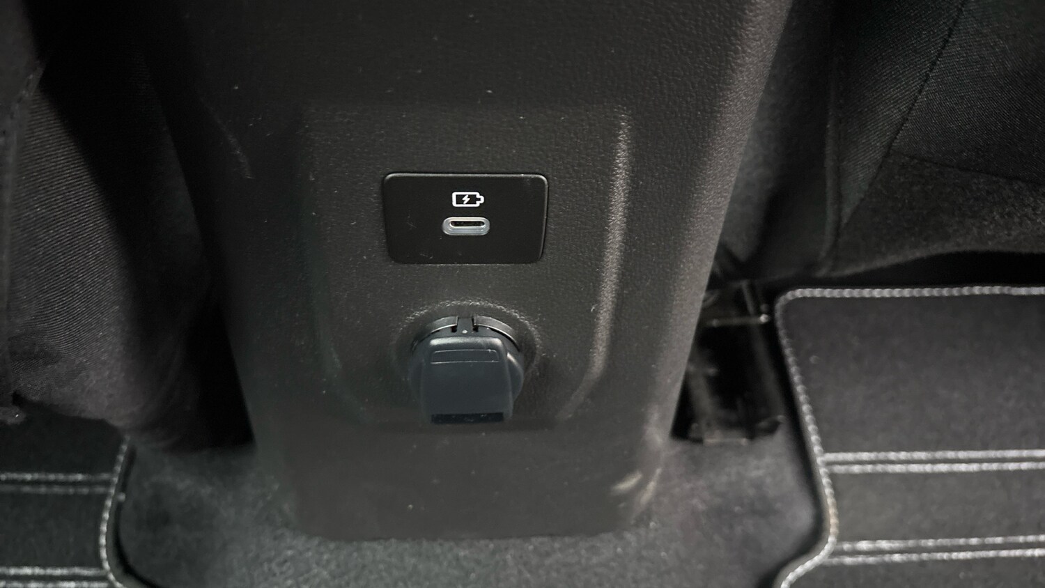 Used Dacia Sandero Stepway 2024 for sale - 77639113: Photo 49