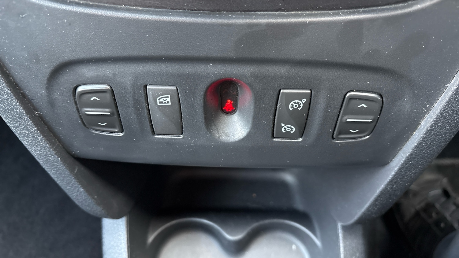 Used Dacia Logan MCV 2015 for sale - 76696880: Photo 29