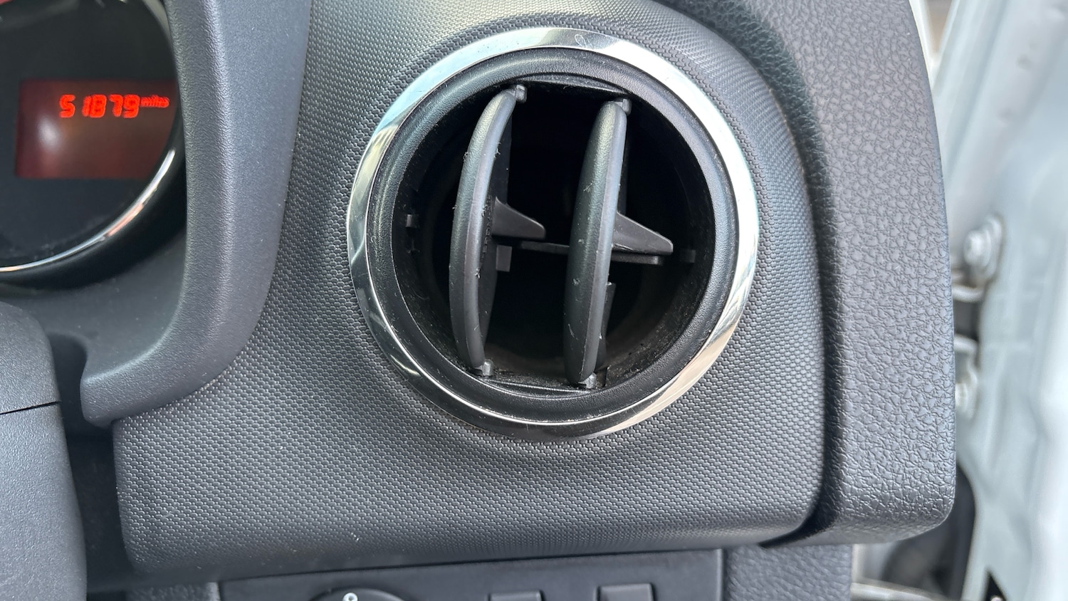 Used Dacia Logan MCV 2015 for sale - 76696880: Photo 39