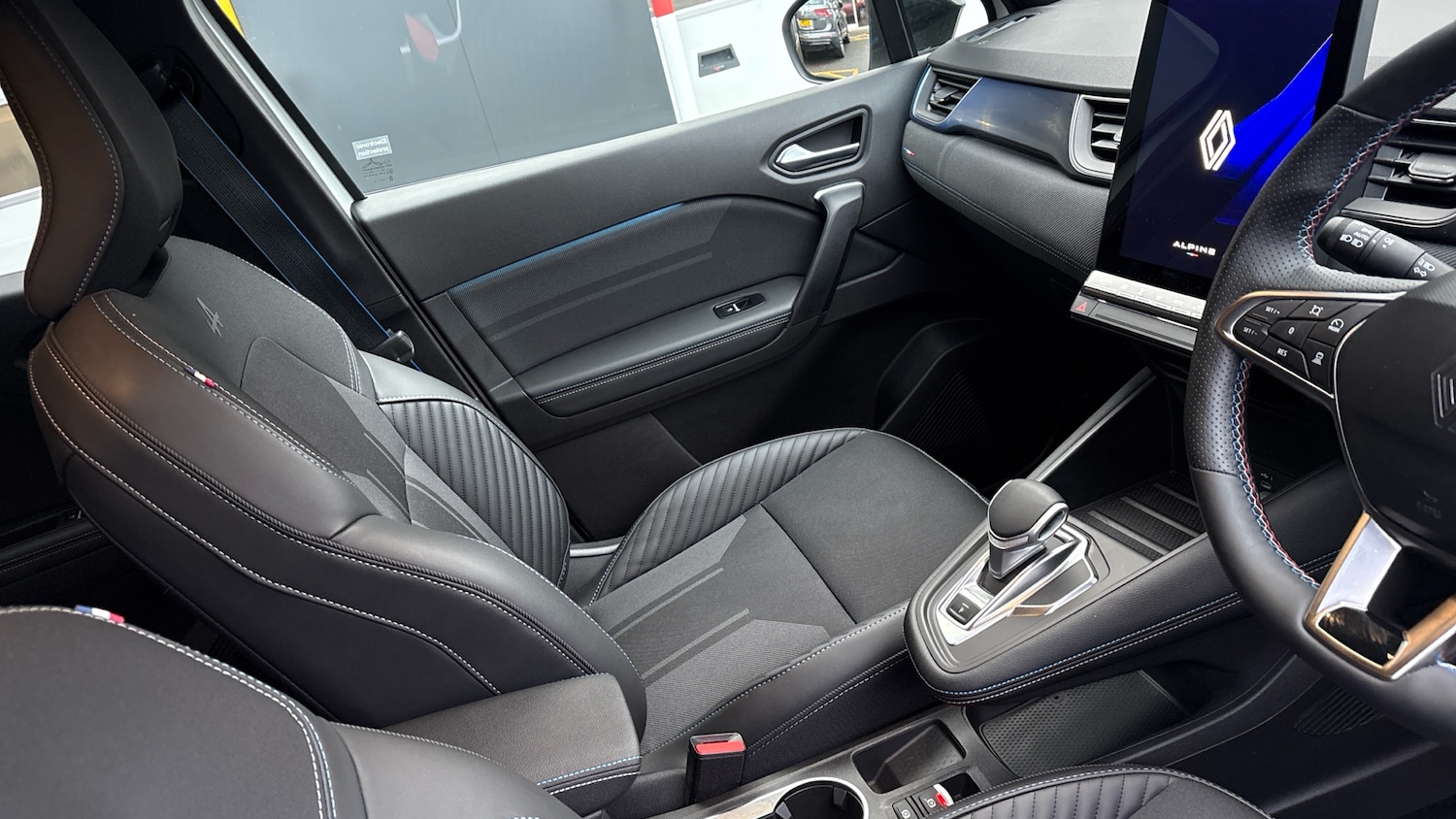 Used Renault Other 2025 for sale - 77465548: Photo 14