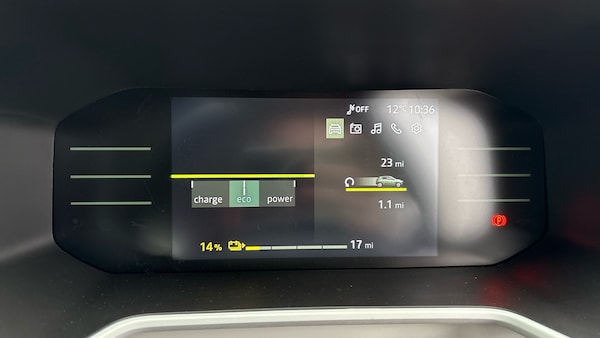 Used Dacia Spring 2025 for sale - 76265929: Photo 18