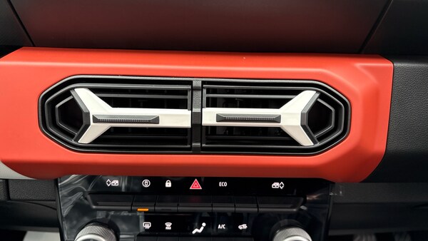 Used Dacia Spring 2025 for sale - 76265929: Photo 24