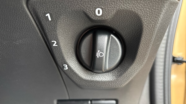 Used Dacia Spring 2025 for sale - 76265929: Photo 30