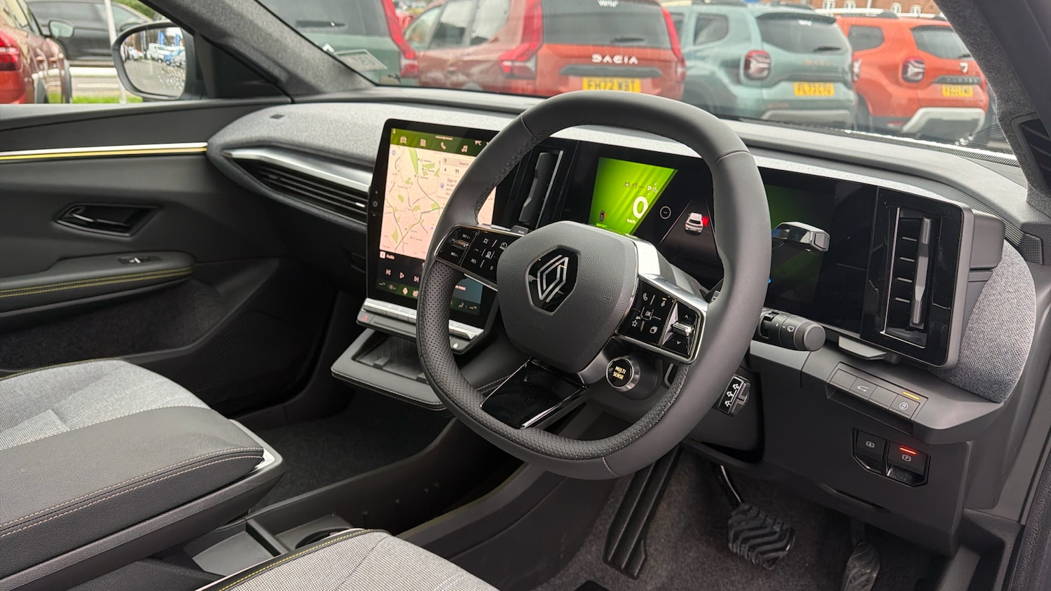 Used Renault Scenic E-Tech 2025 for sale - 77325991: Photo 11