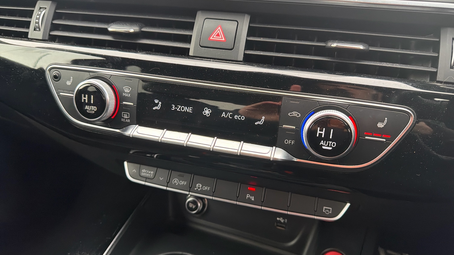 Used Audi A4 2019 for sale - 77208163: Photo 27