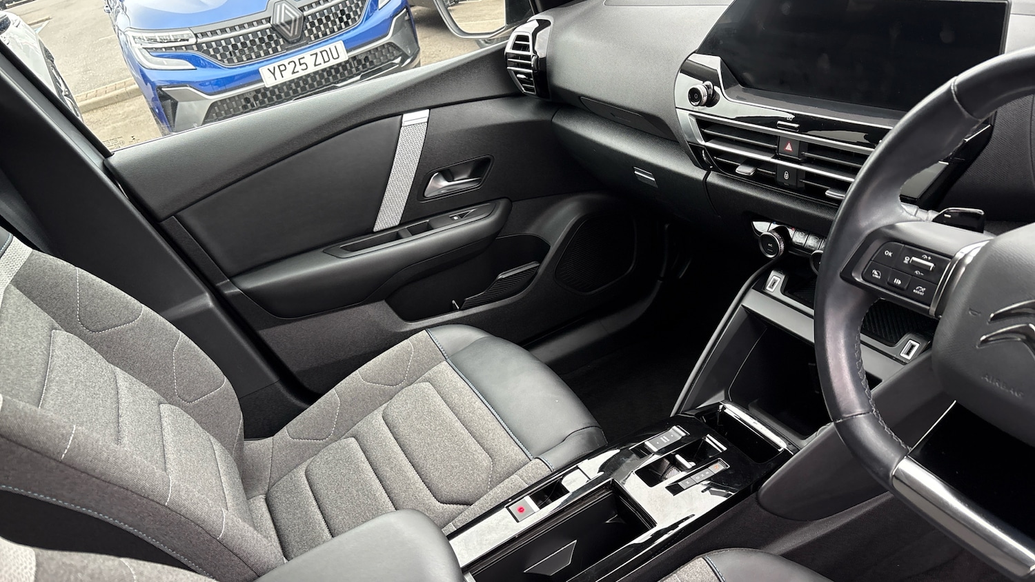 Used Citroen C4 2021 for sale - 76332690: Photo 14