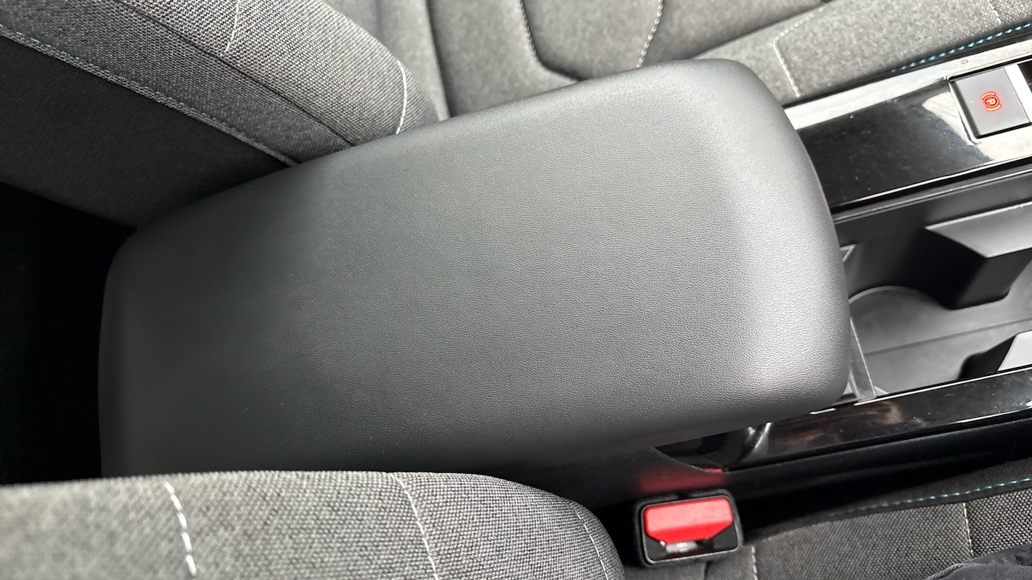 Used Citroen C4 2021 for sale - 76332690: Photo 34