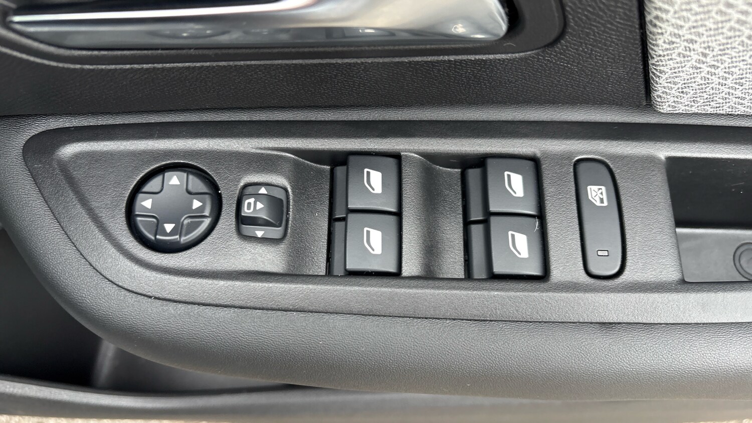 Used Citroen C4 2021 for sale - 76332690: Photo 37