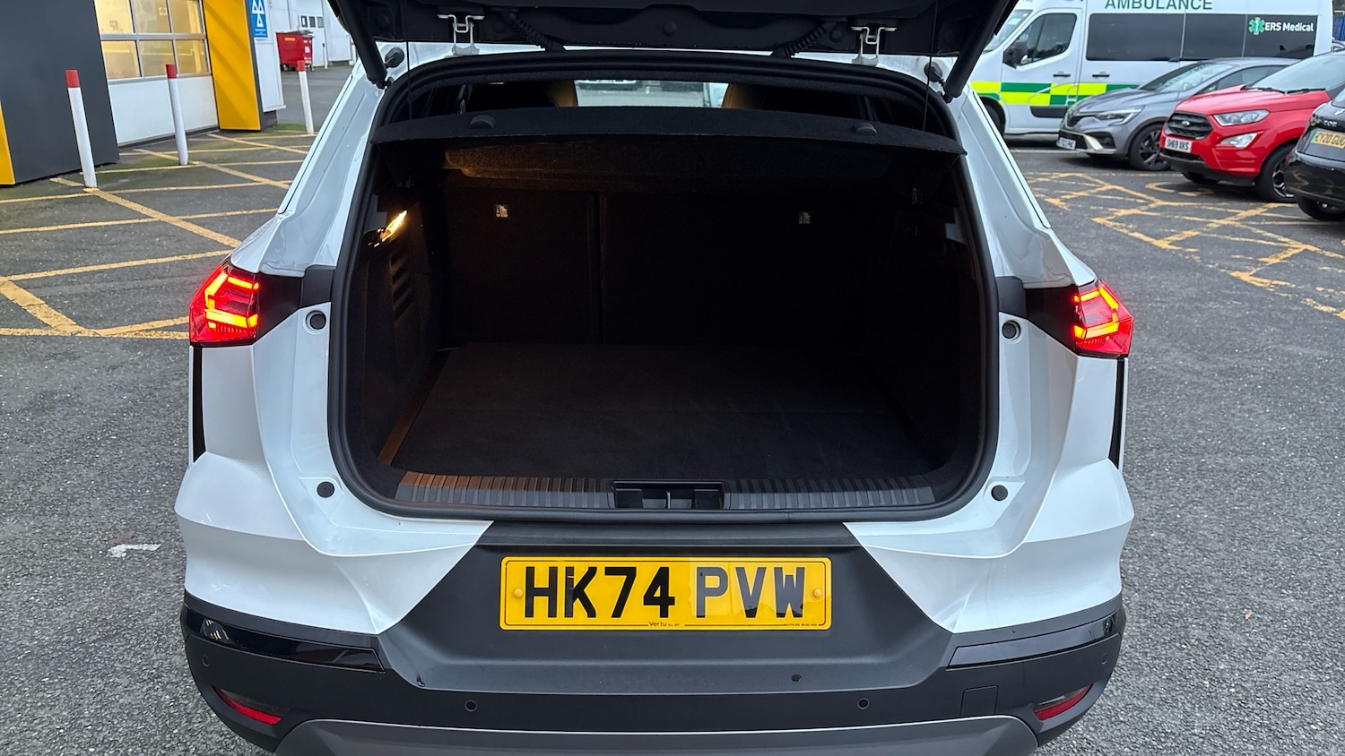 Used Renault Other 2024 for sale - 77005808: Photo 4