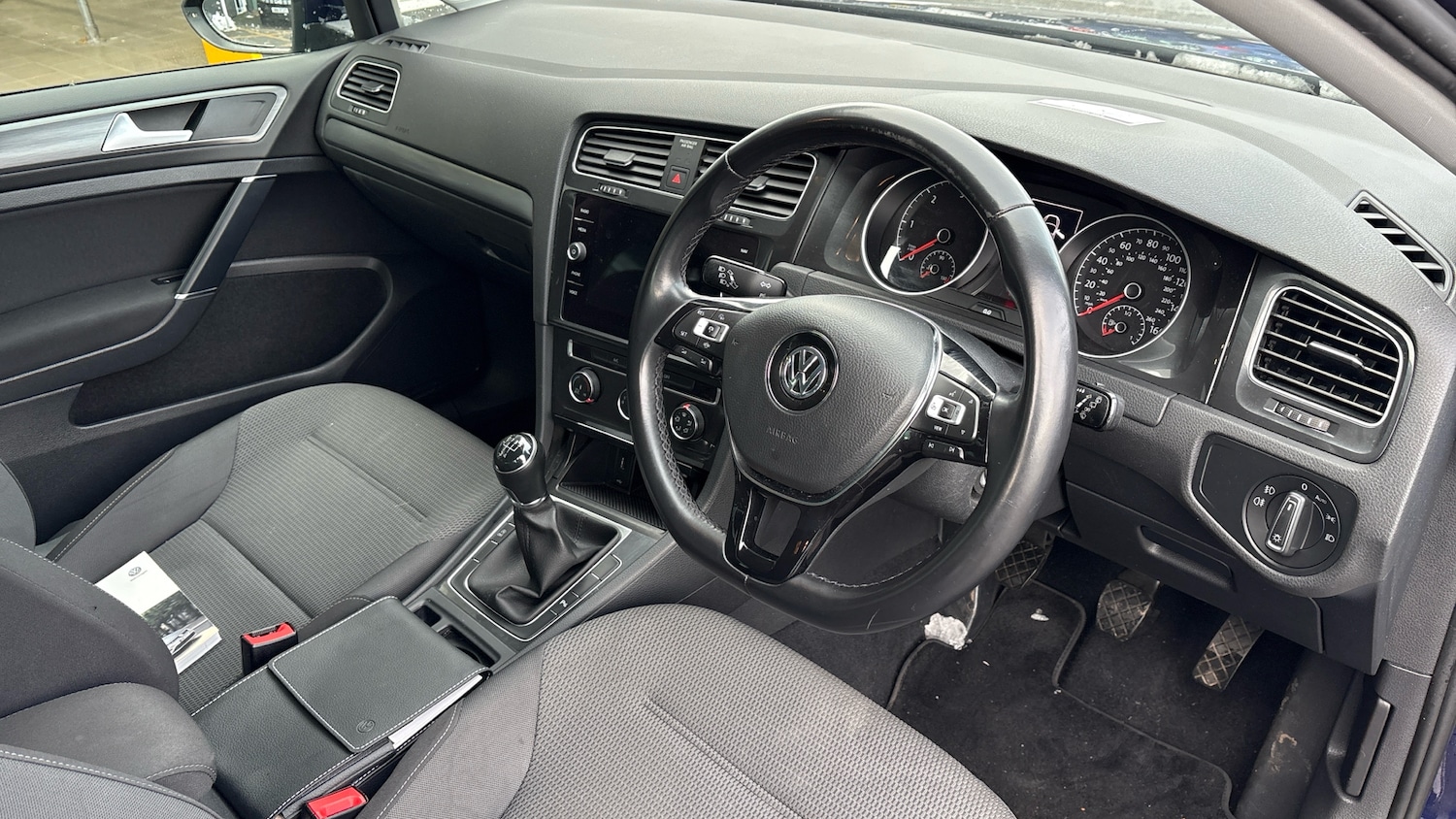 Used Volkswagen Golf 2019 for sale - 77363942: Photo 11