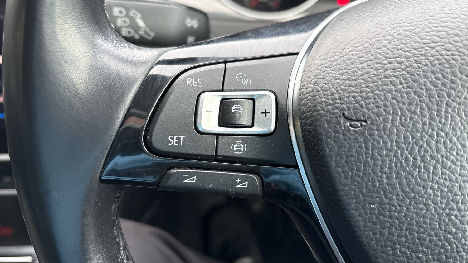 Used Volkswagen Golf 2019 for sale - 77363942: Photo 40