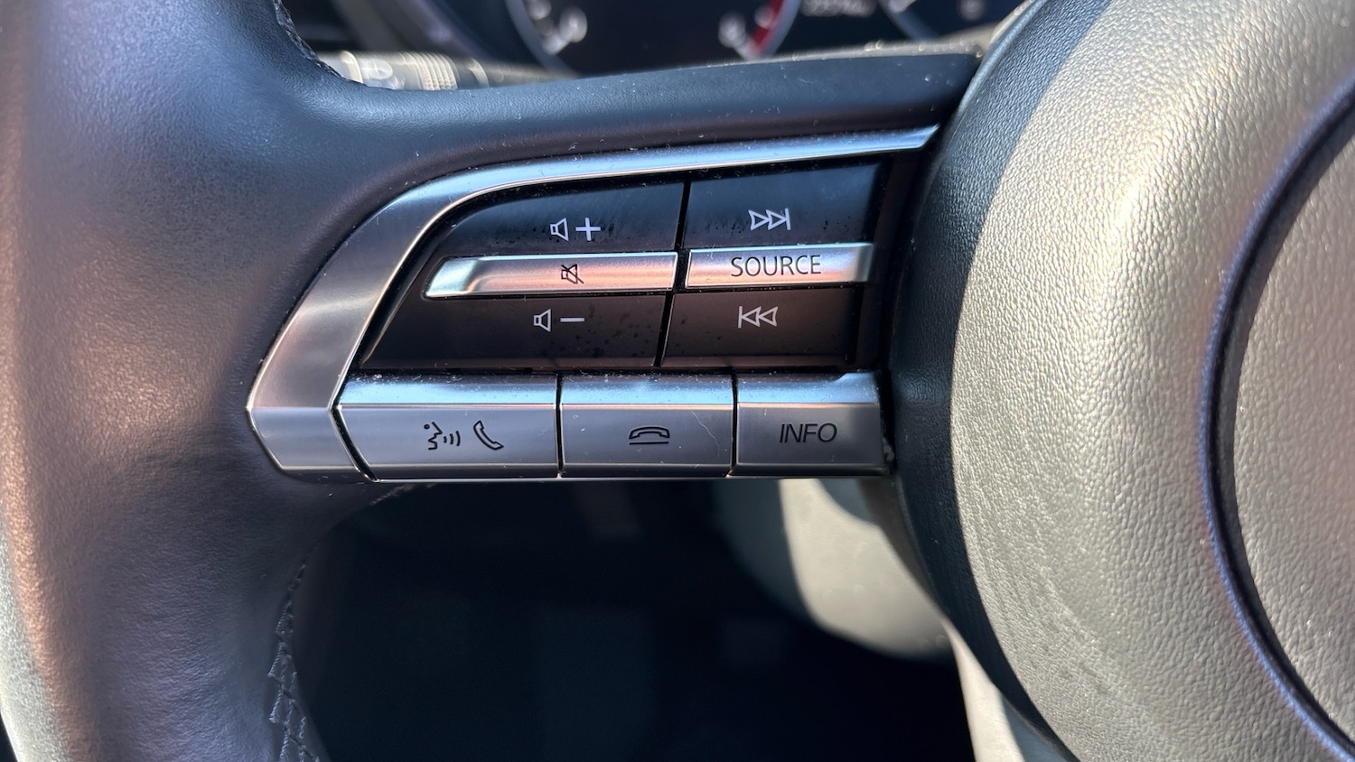 Used Mazda Mazda3 2023 for sale - 77776141: Photo 35