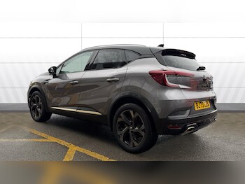 Used Renault Captur 2023 for sale - 77207363: Photo