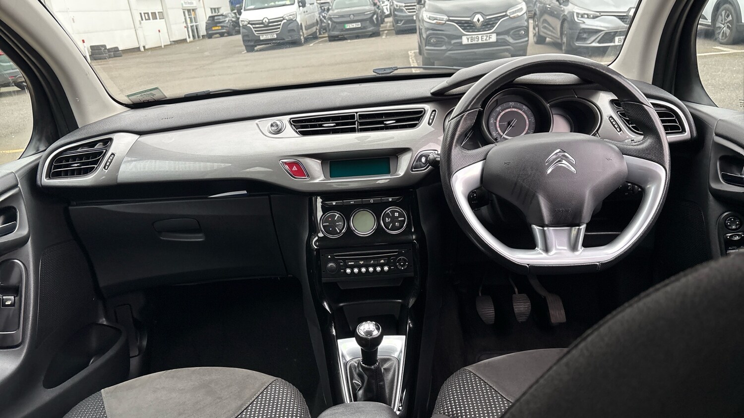 Used Citroen C3 2012 for sale - 77819555: Photo 10