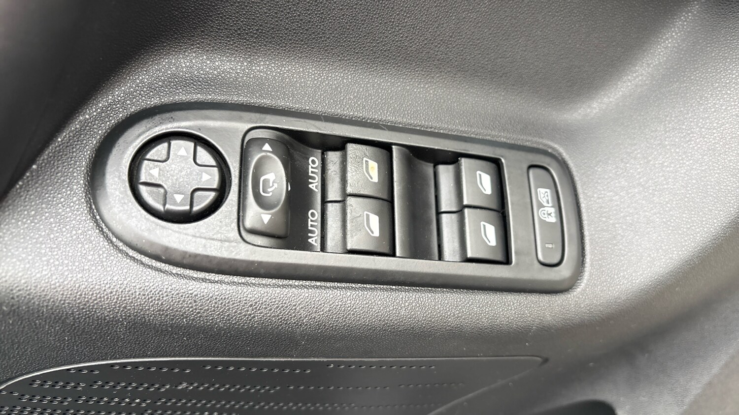 Used Citroen C3 2012 for sale - 77819555: Photo 46