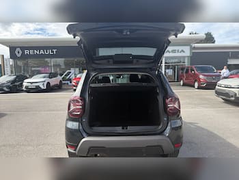 Used Dacia Duster 2023 for sale - 79785358: Photo