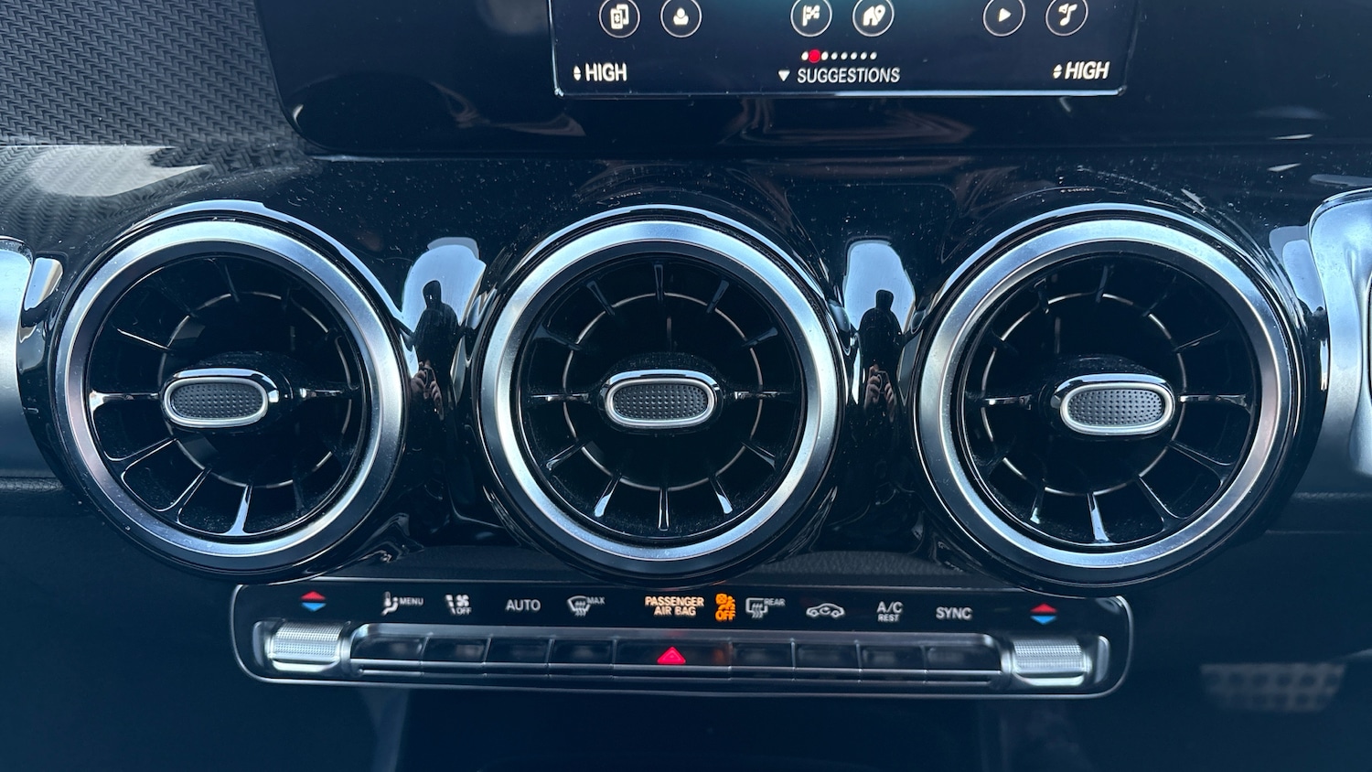 Used Mercedes-Benz GLB 2022 for sale - 76903861: Photo 30