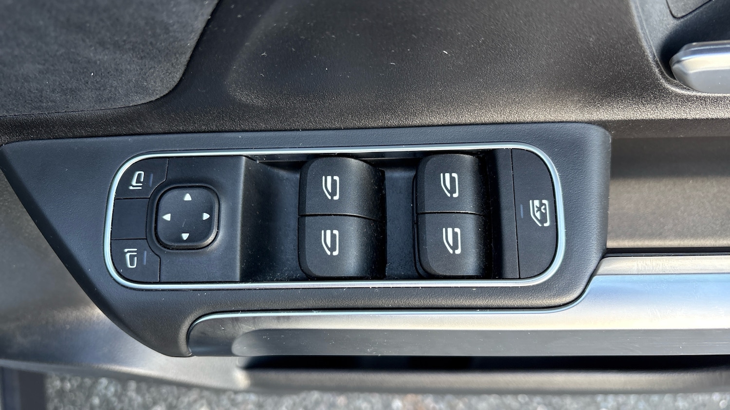 Used Mercedes-Benz GLB 2022 for sale - 76903861: Photo 48