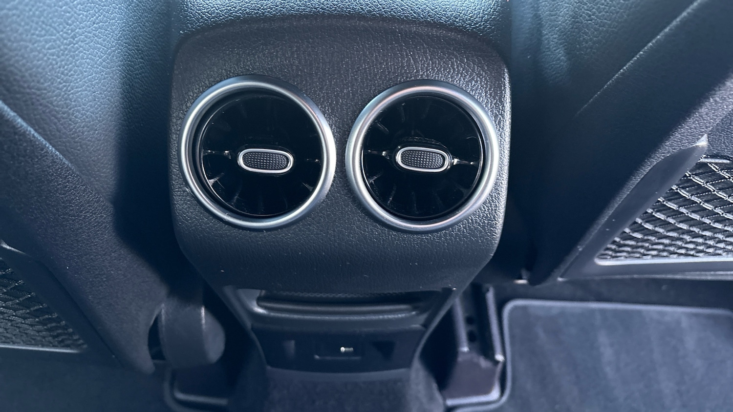 Used Mercedes-Benz GLB 2022 for sale - 76903861: Photo 52