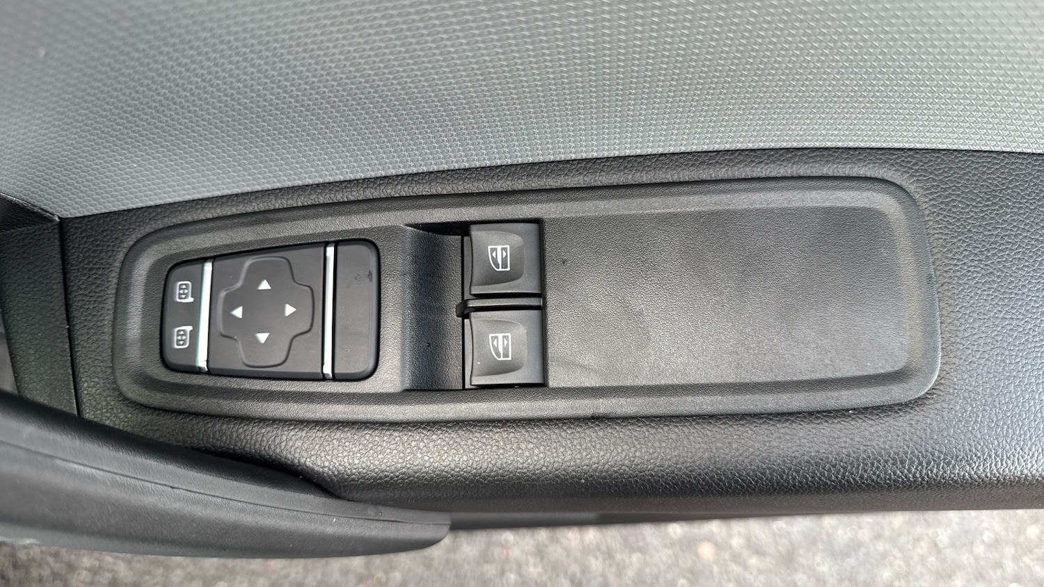 Used Renault Kangoo 2025 for sale - 76531346: Photo 27