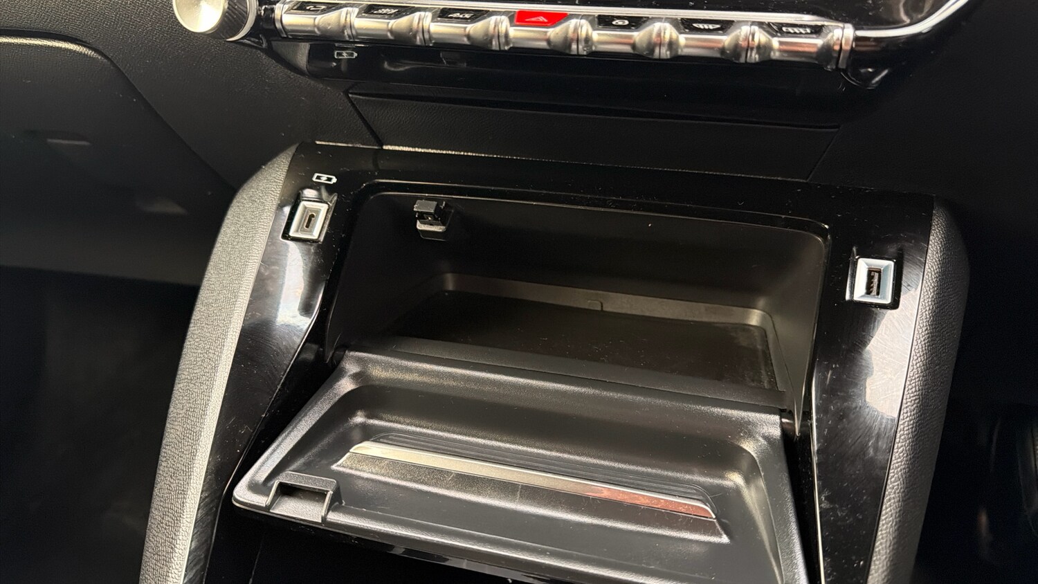 Used Peugeot 2008 2023 for sale - 76477798: Photo 33