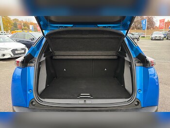 Used Peugeot 2008 2023 for sale - 76477798: Photo