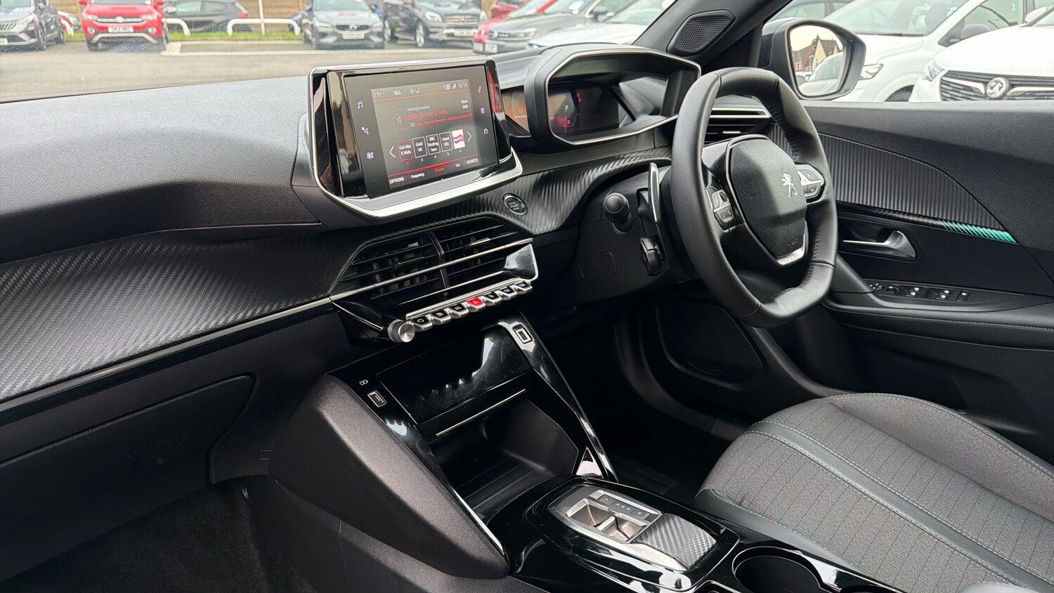 Used Peugeot 2008 2023 for sale - 76477798: Photo 9