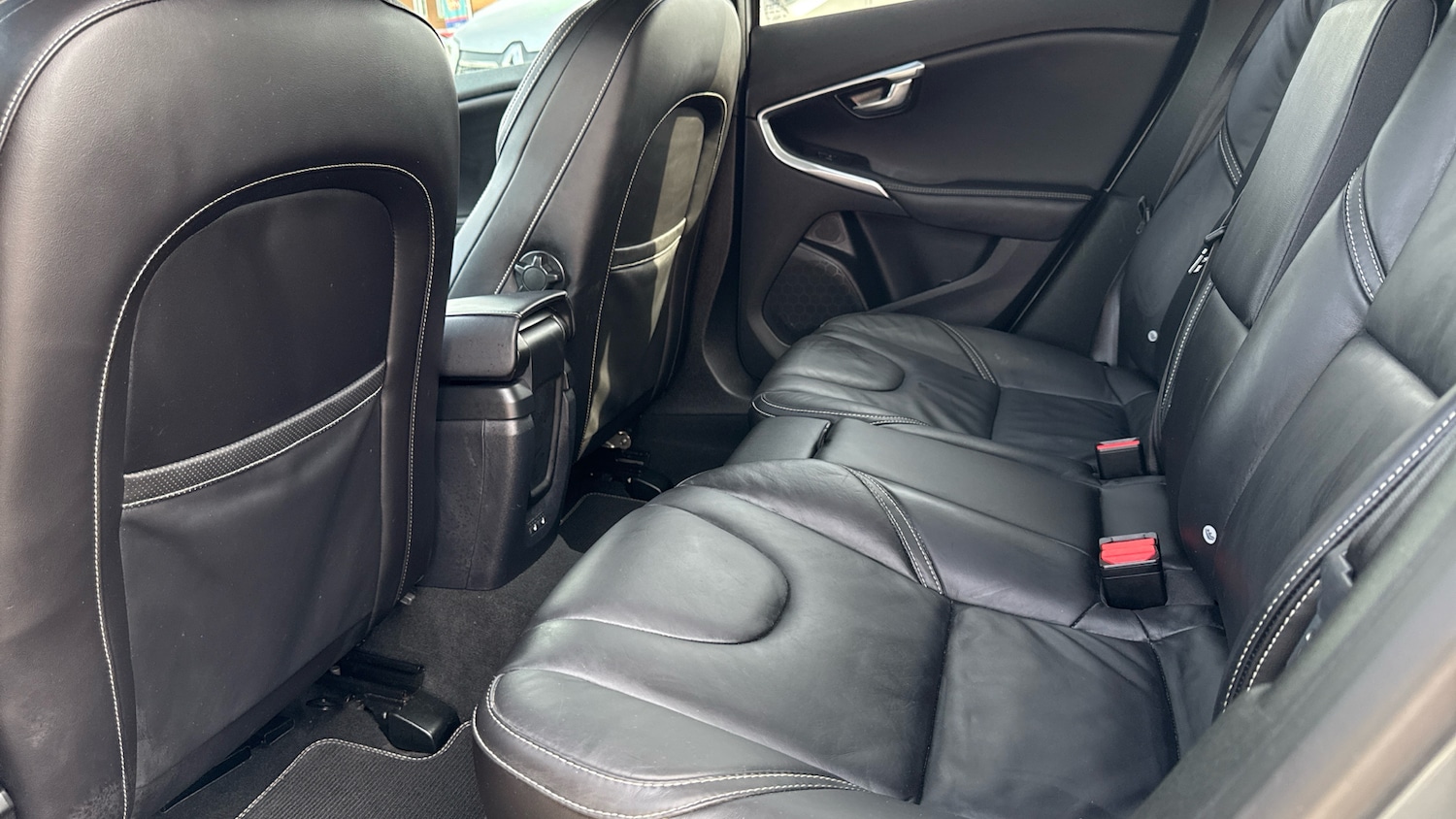 Used Volvo V40 2019 for sale - 76076273: Photo 16