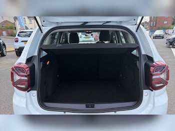 Used Dacia Duster 2022 for sale - 79382437: Photo