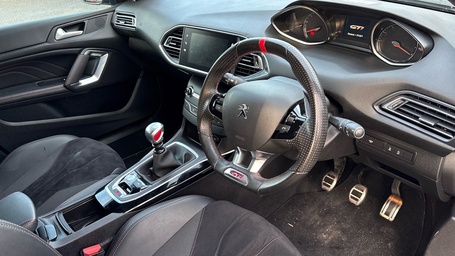 Used Peugeot 308 2019 for sale - 76649978: Photo 11