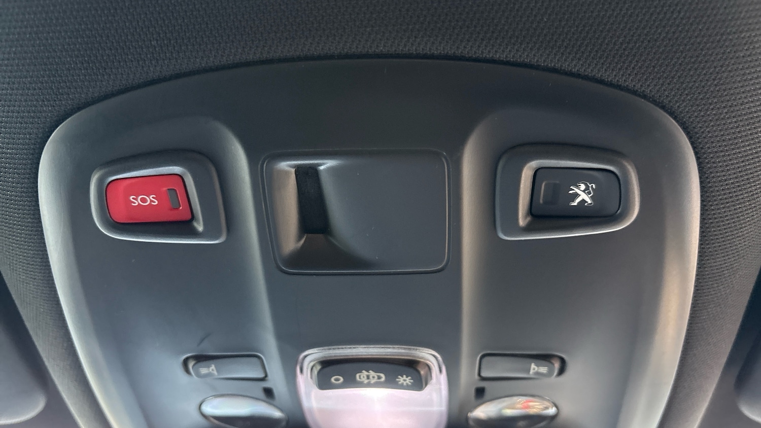 Used Peugeot 308 2019 for sale - 76649978: Photo 26