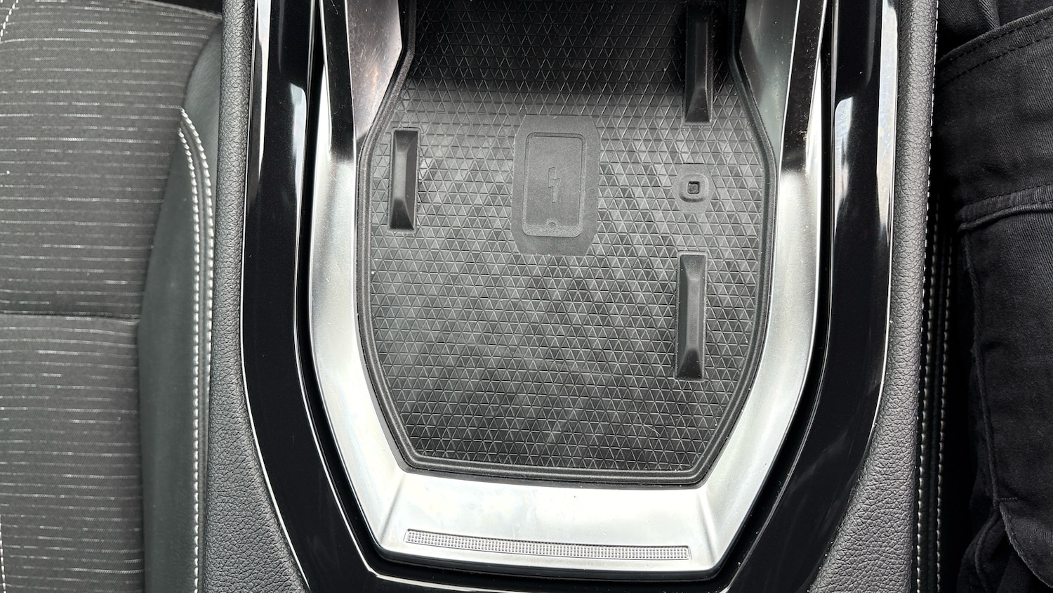 Used Renault Austral 2024 for sale - 76860169: Photo 28