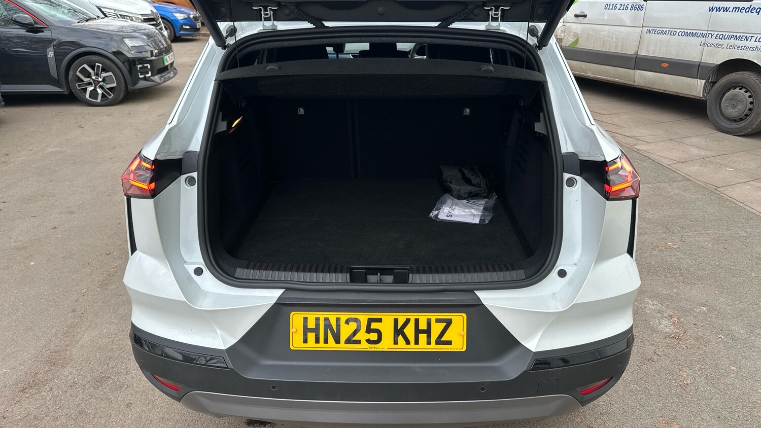 Used Renault Other 2025 for sale - 77965607: Photo 6