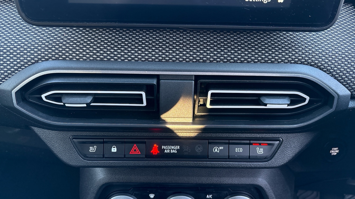 Used Dacia Jogger 2023 for sale - 76892846: Photo 28