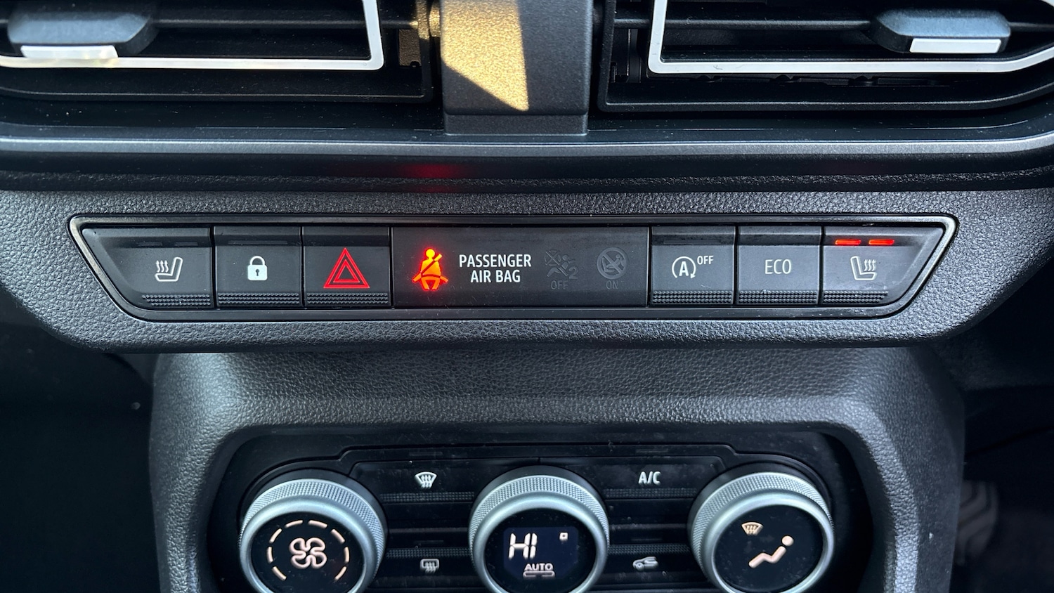 Used Dacia Jogger 2023 for sale - 76892846: Photo 29