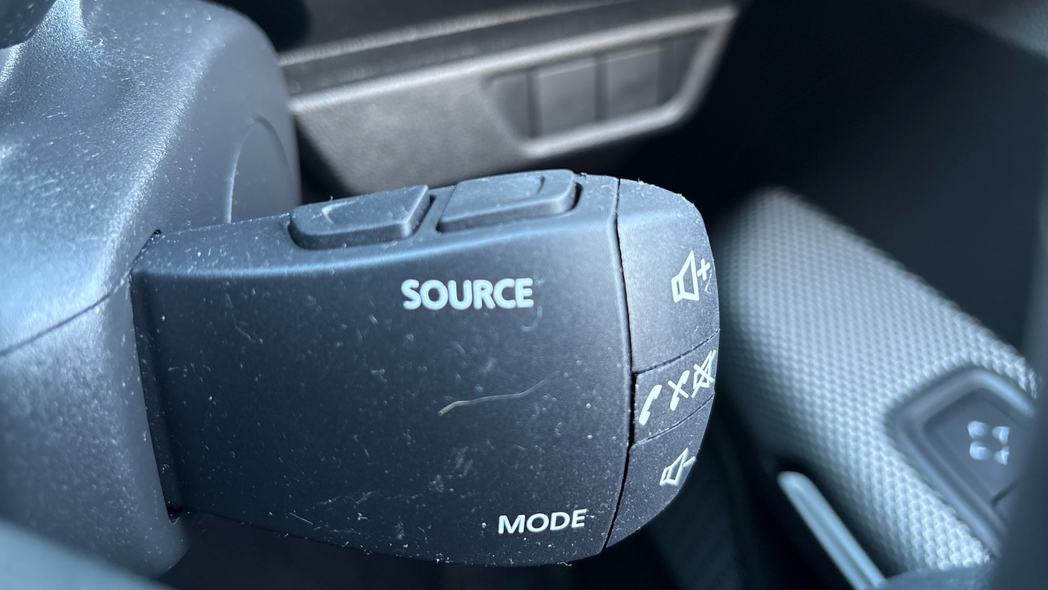 Used Dacia Jogger 2023 for sale - 76892846: Photo 41