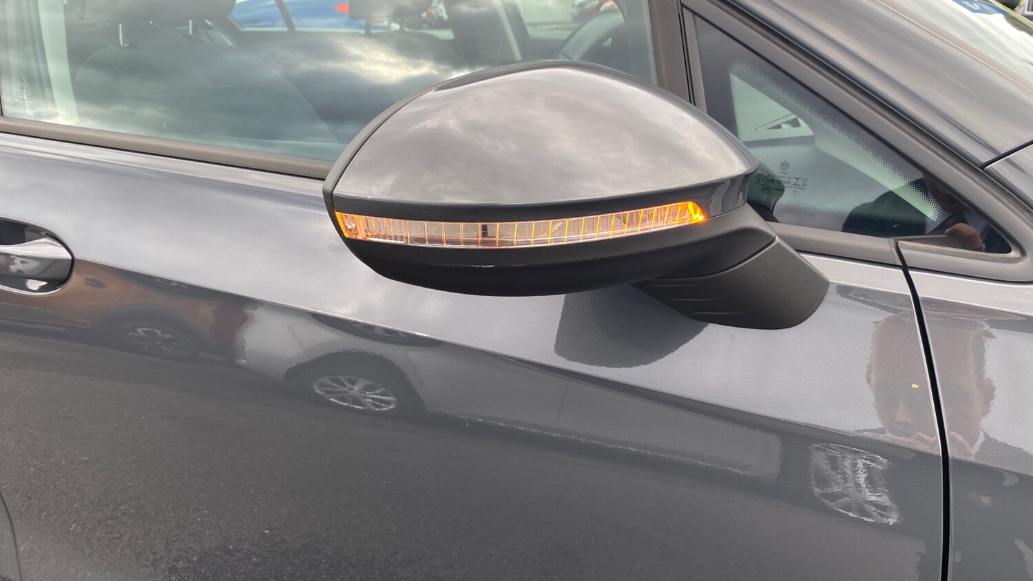 Used Volkswagen Golf 2021 for sale - 76231600: Photo 35