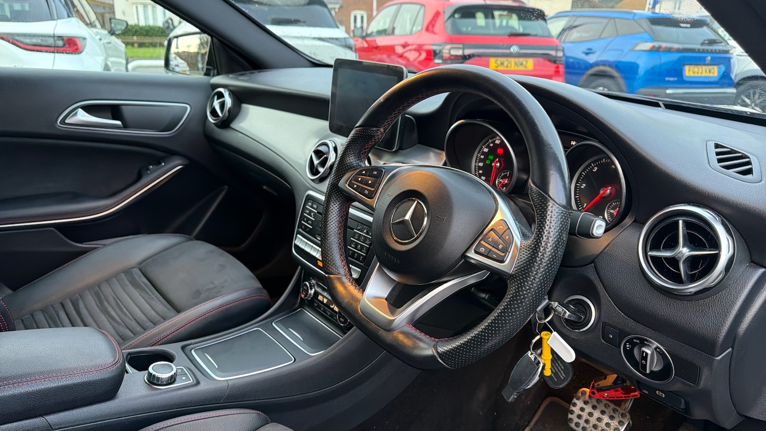 Used Mercedes-Benz GLA 2017 for sale - 76894351: Photo 11