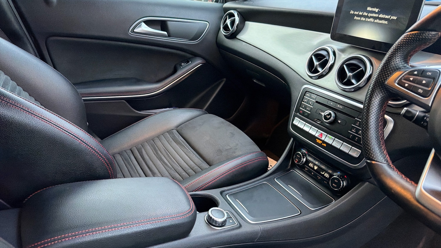 Used Mercedes-Benz GLA 2017 for sale - 76894351: Photo 14