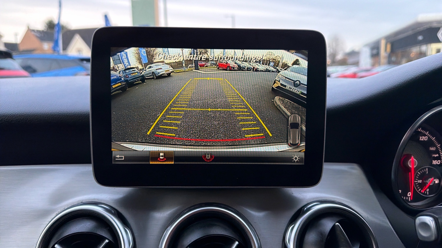 Used Mercedes-Benz GLA 2017 for sale - 76894351: Photo 26