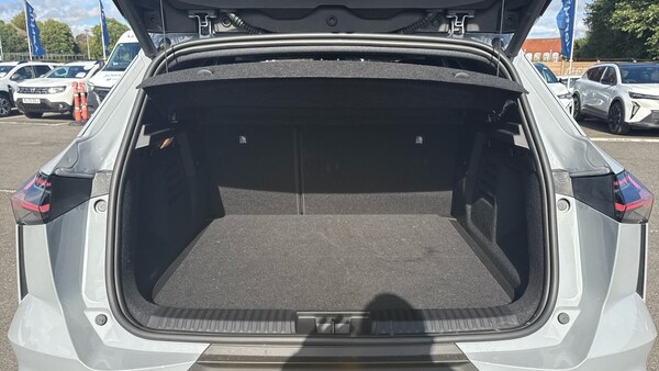 Used Renault Other 2025 for sale - 75443640: Photo 4