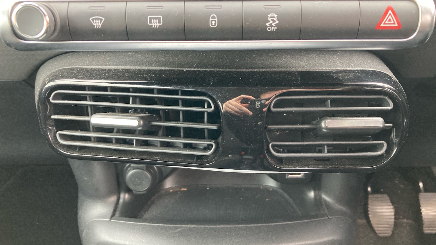 Used Citroen C4 Cactus 2017 for sale - 76638565: Photo 26