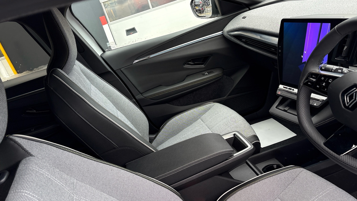 Used Renault Megane E Tech 2025 for sale - 77128079: Photo 14