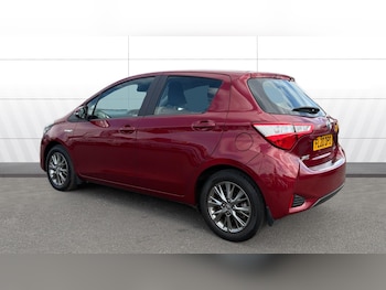 Used Toyota Yaris 2020 for sale - 79460477: Photo